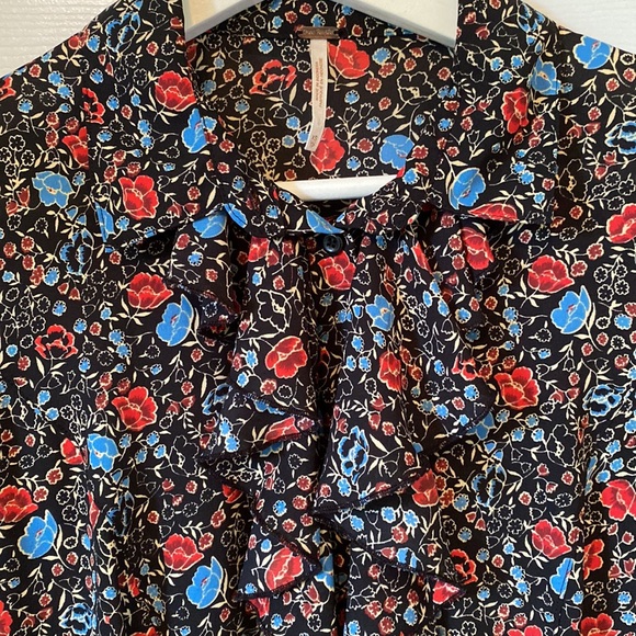 Free People botanical floral blouse ruffle jabot balloon sleeves button front - Picture 7 of 14